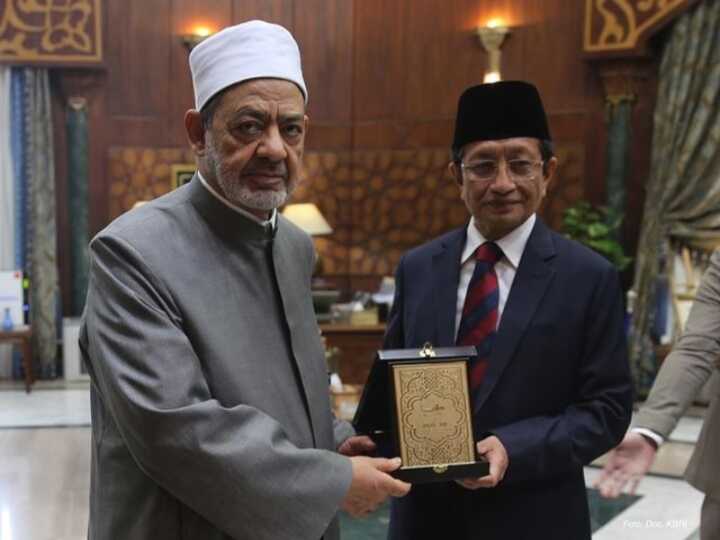 Imam Besar Al Azhar Al Syarif Menerima Kunjungan Imam Besar dari Indonesia