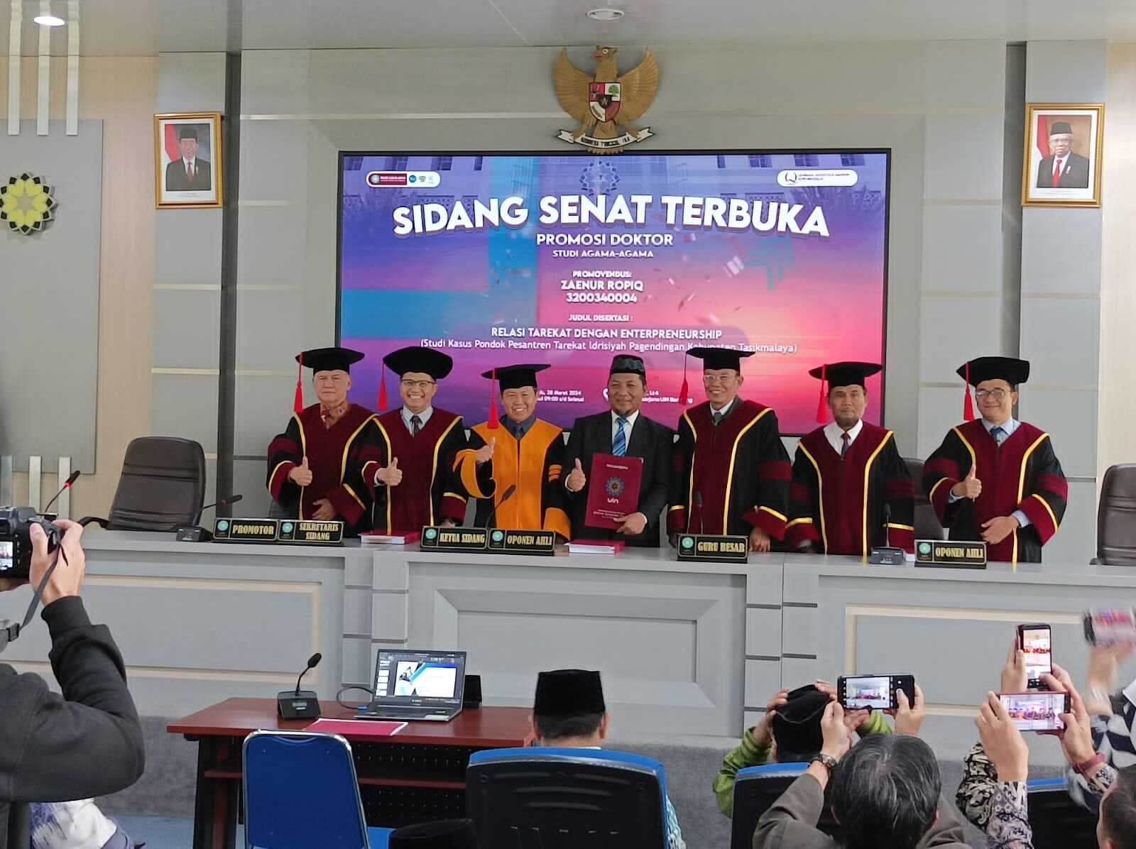 Raih Predikat Sangat Memuaskan, Disertasi Zainurrofieq Usung Gagasan Tasawuf Progresif