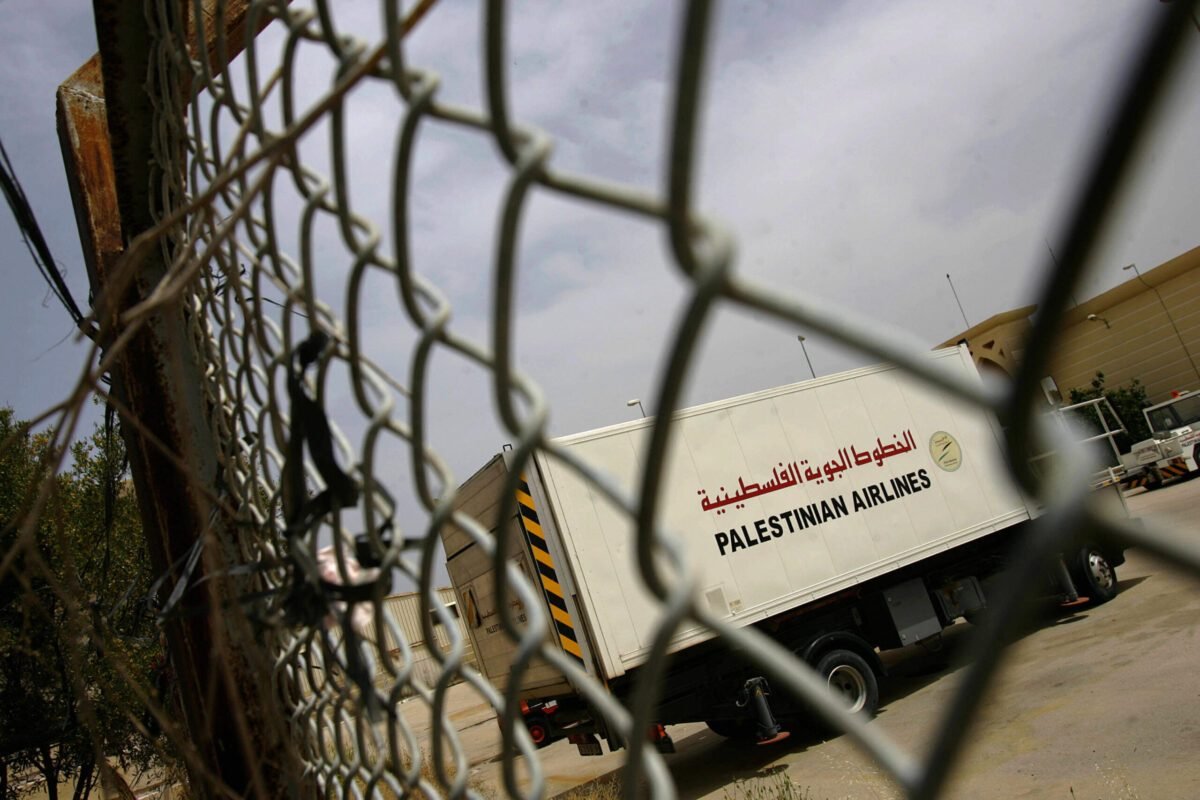 Maskapai Palestinian Airlines Tutup Setelah 25 Tahun Beroperasi