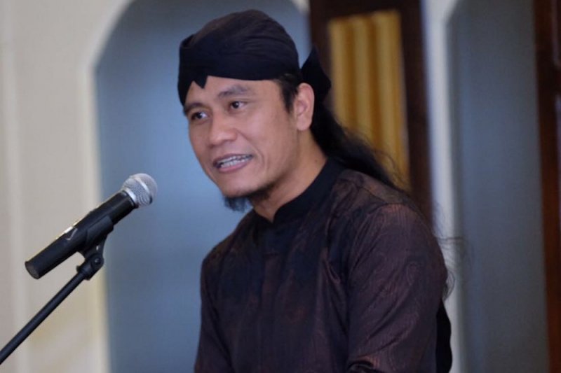 Gus Miftah Lelang Blankon untuk Muktamar NU, Laku 900 Juta